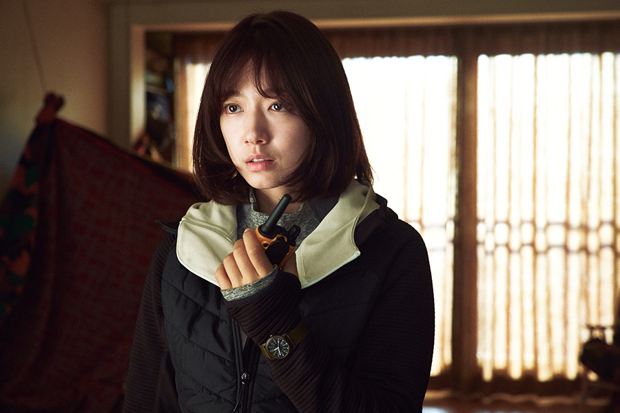 [#살아있다] 코로나 시대에 한국 영화가 ‘살아있다’는 증거