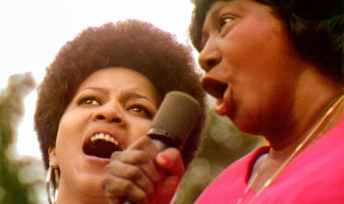디즈니플러스 [축제의 여름] 1969년, 역사에 기록되지 못한 흑인의 소울 축제